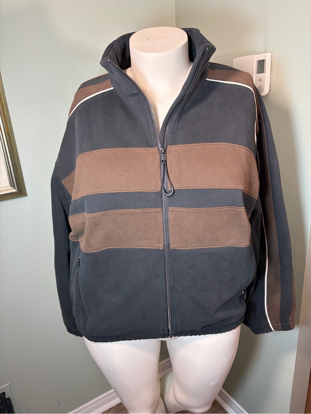lululemon athletica Black and Brown Zip-Front Fleece Jacket